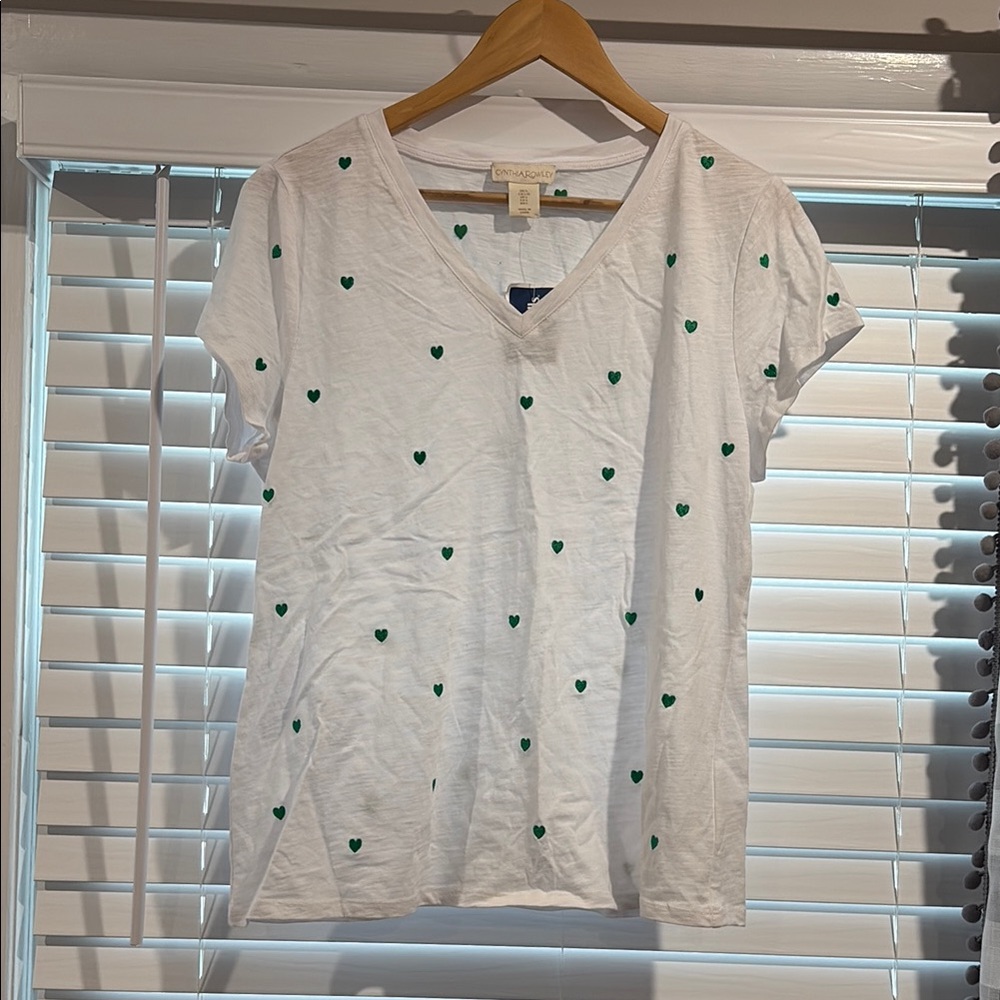 Cynthia Rowley White Tee with Green Heart Accents